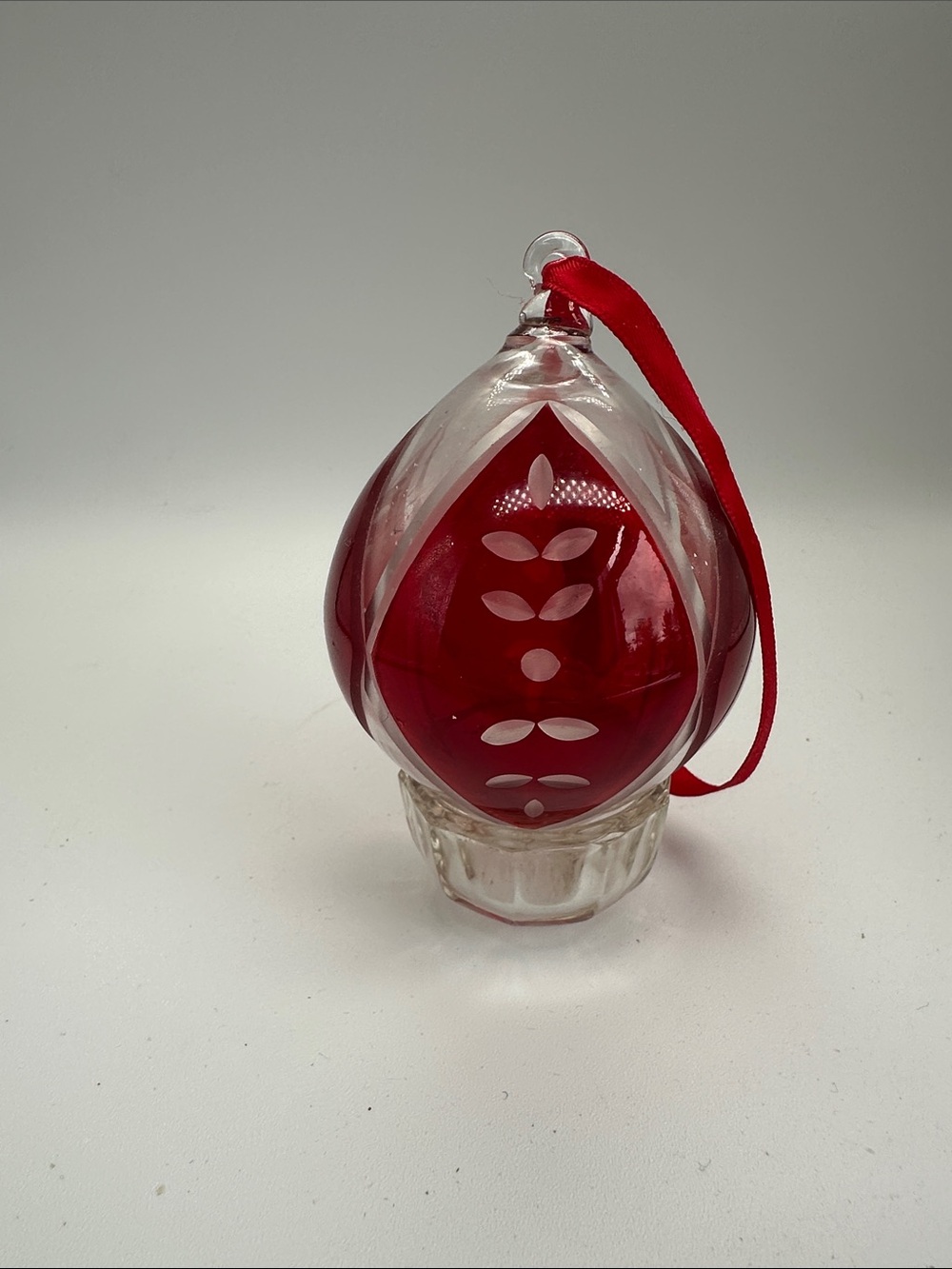 Lenox Red and Clear Teardrop Glass Holiday Ornament🎄